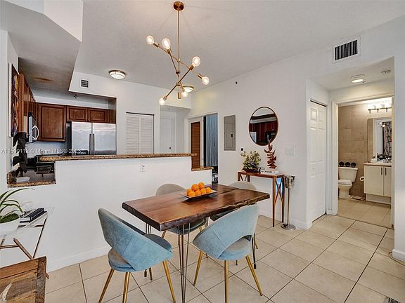 4th image of 357 Almeria Ave APT 503
