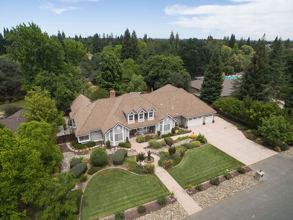 1st image of 8833 Country Creek Dr