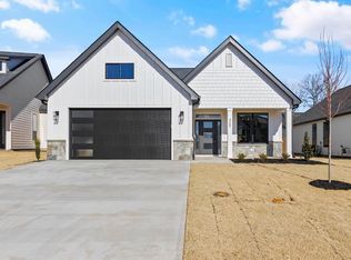 405 Coltop Ct, Simpsonville, SC 29681