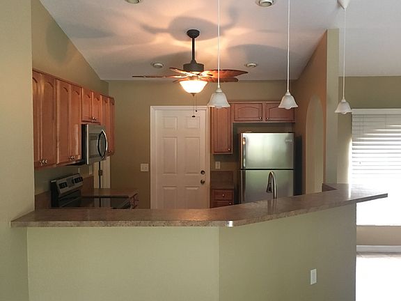 4th image of 848 E Anton Dr