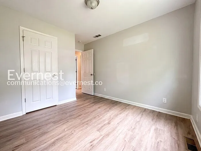 687 S Evelyn Pl NW — Photo 11
