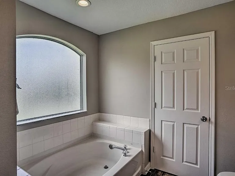 2984 Kokomo Loop — Photo 24