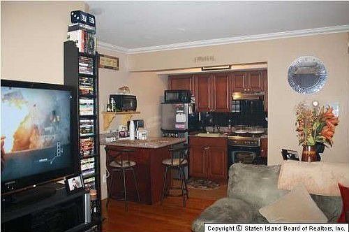 1st image of 16 Bay Ter APT 1G