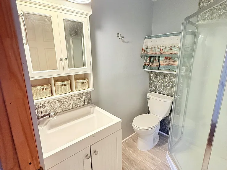 2406 Kilgore Rd — Photo 14