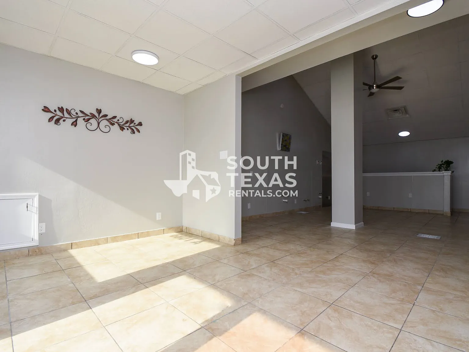 6801 N Navarro Retail Center - A — Photo 3