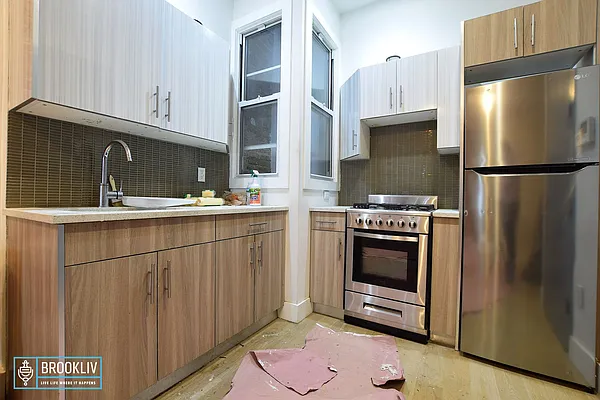 Rented by null | media 53