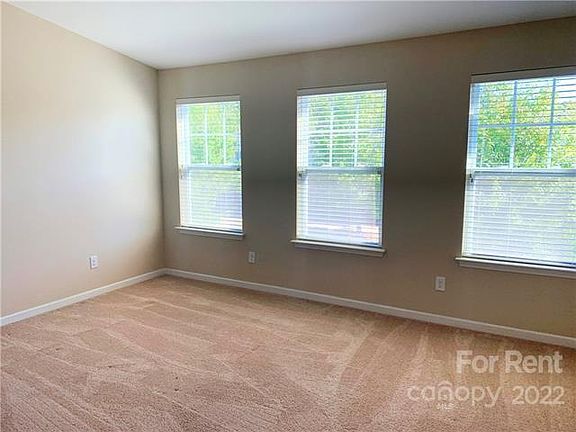 3rd image of 12683 Persimmon Tree Dr #1