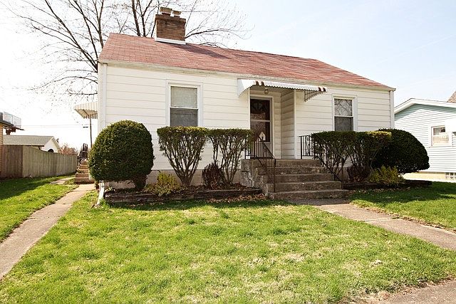 1st image of 371 N Forest Ave