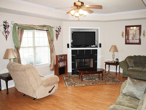 4th image of 5180 Diamond Cir