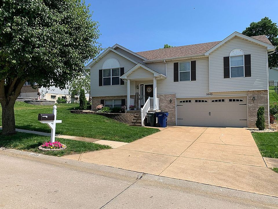 1st image of 2049 Rosedale Ct