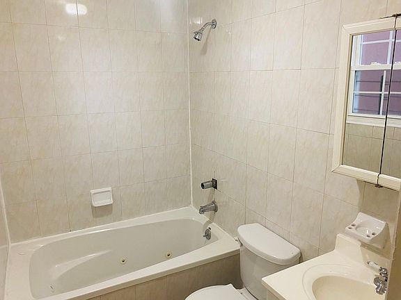5th image of 4442 Richardson Ave #1