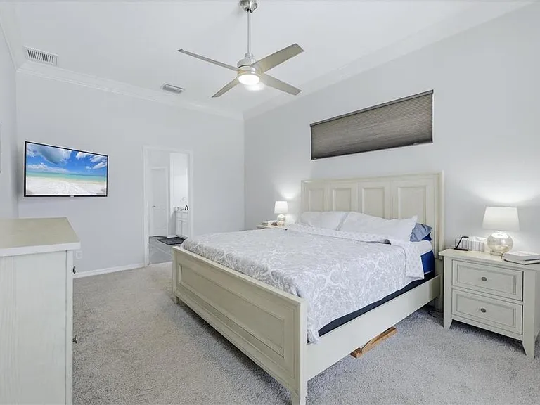 4617 Egmont Dr — Photo 21