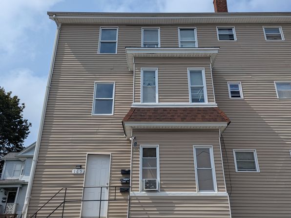 165 Smith St #3