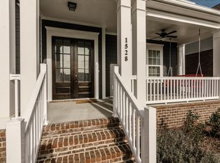 1528 Drakes Creek Rd, Hendersonville, TN 37075