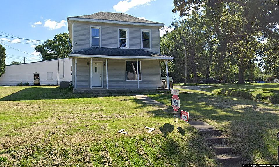 1st image of 400 W Burlington Ave