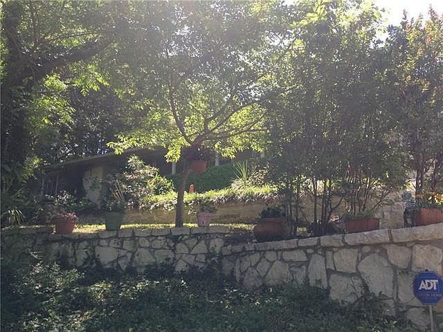 1st image of 1015 Bow Creek Dr