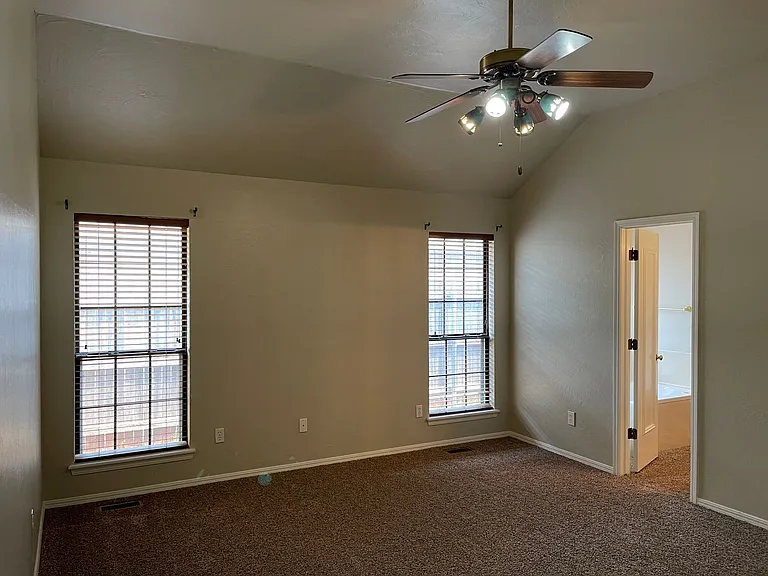 10300 Cumberland Ln — Photo 14