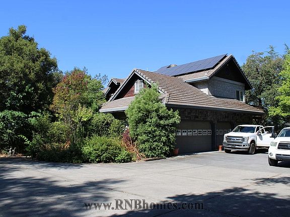 3rd image of 677 Hoppe Ln