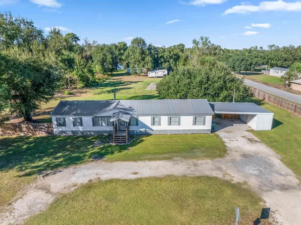 1647 Golden Rd, Sulphur, LA 70665