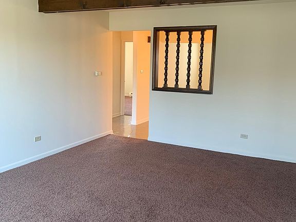 3rd image of 5645 Edge Lake Dr APT 1E