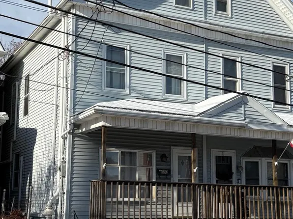 203 Haven St, Schuylkill Haven, PA 17972