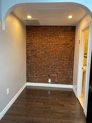 Rented by Hagstrom Management Inc | media 21