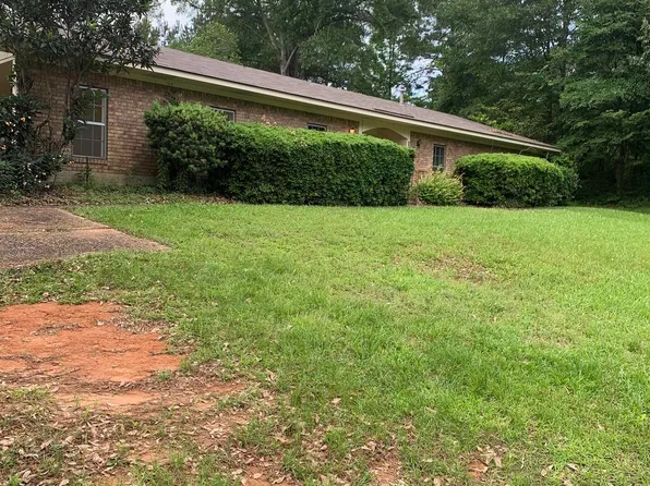 1204 Highway 80 E, Calhoun, LA 71225