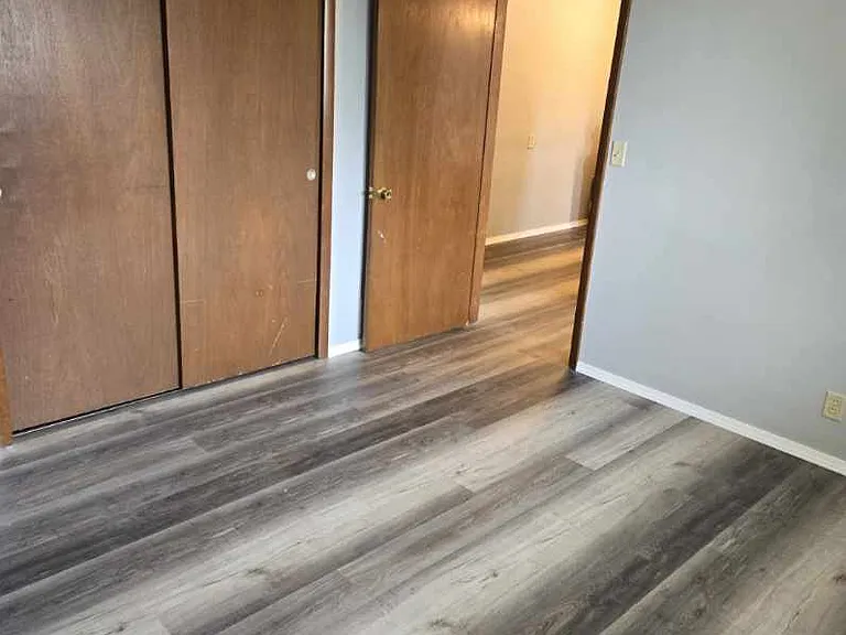 306 E Johnson St #4 — Photo 6