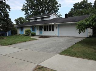6406 Pawawna Dr, Fort Wayne, IN 46815