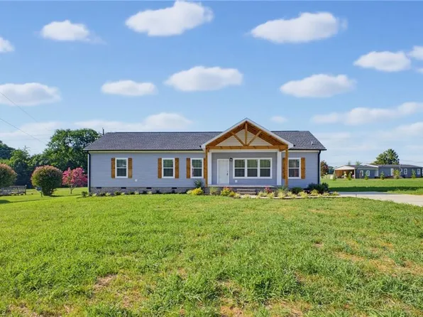4735 State Highway 67, Boonville, NC 27011