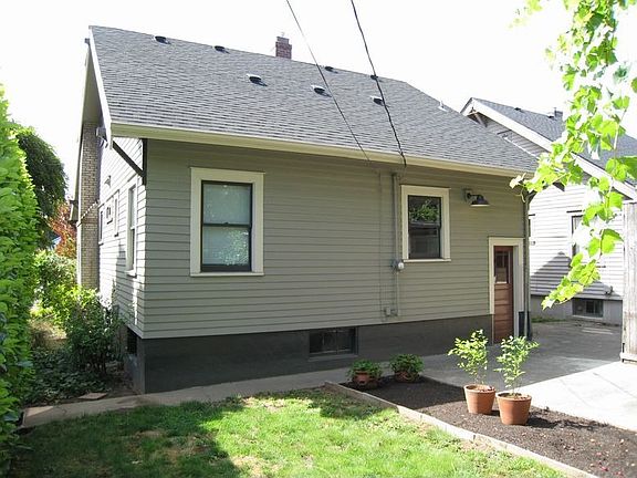 SE Corner