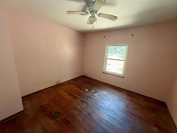 5th image of 28192 May Rd