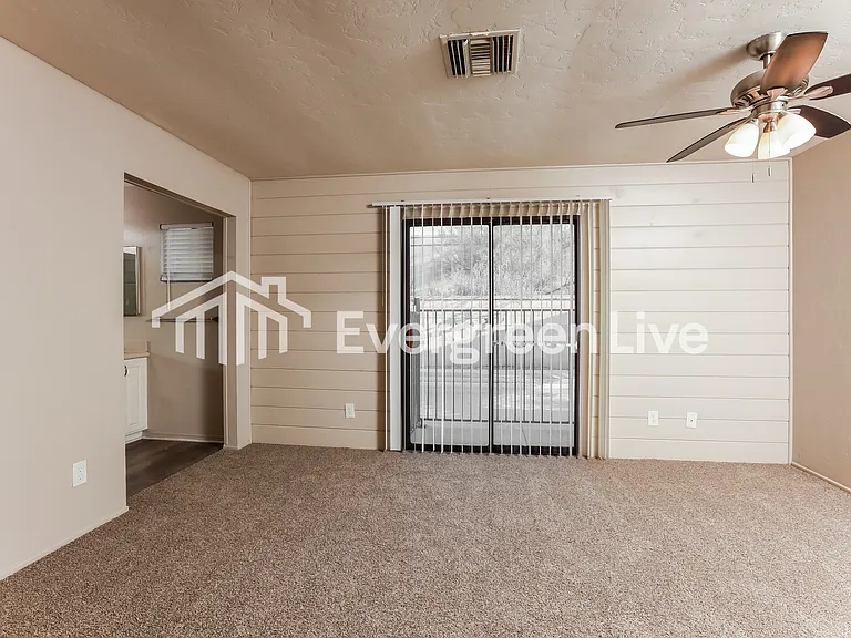 10240 E Vicksburg St — Photo 7