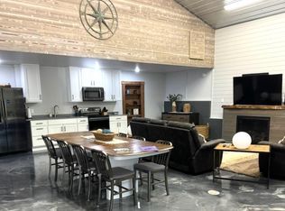 13312 Skyline Dr, Spicer, MN 56288