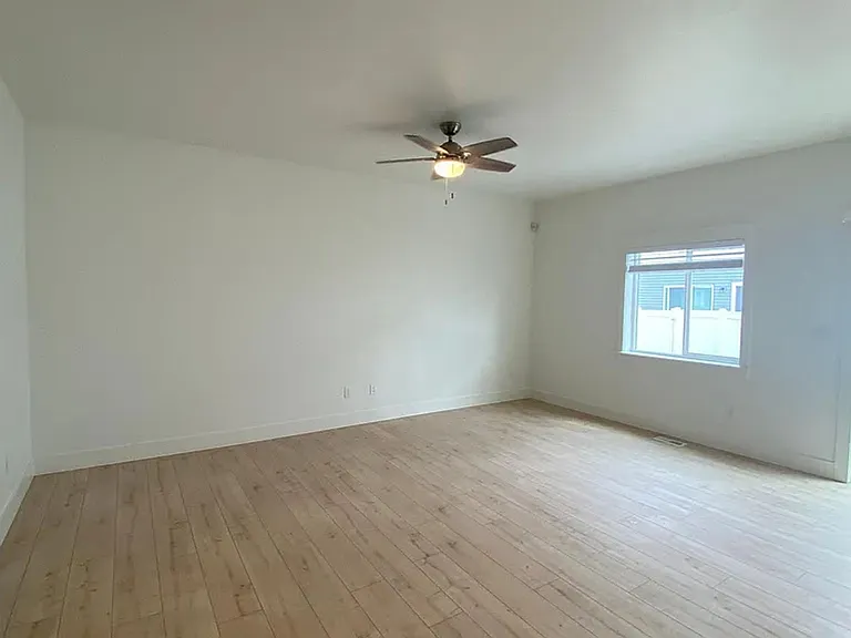 358 S 3 W — Photo 34