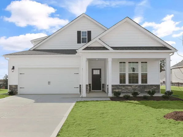421 Thistle Meadow Lane, Aberdeen, NC 28315