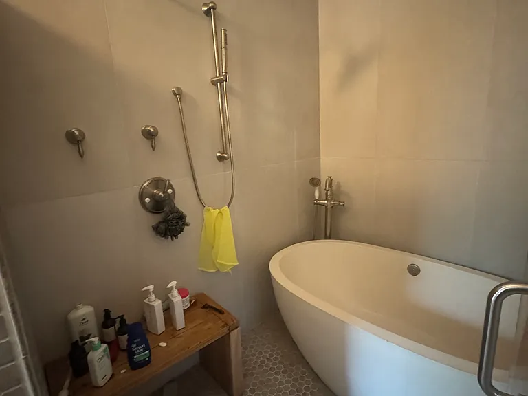 447 E Lake Dr — Photo 10