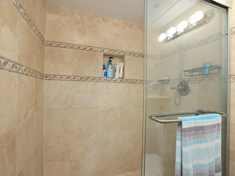12600 Melville Dr #318B — Photo 22