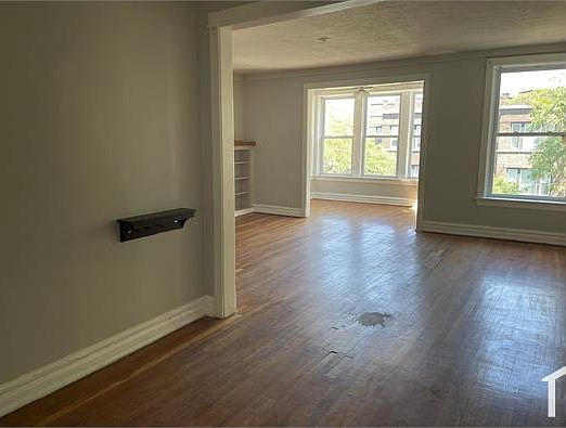 2nd image of 6816 S Cornell Ave #3
