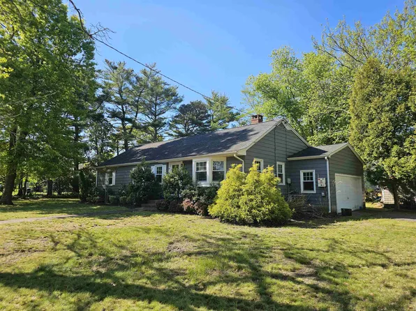 10 Wilkie Blvd, Marmora, NJ 08223