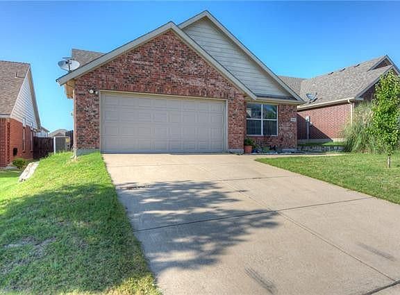 3rd image of 9005 Wild Rose Ln