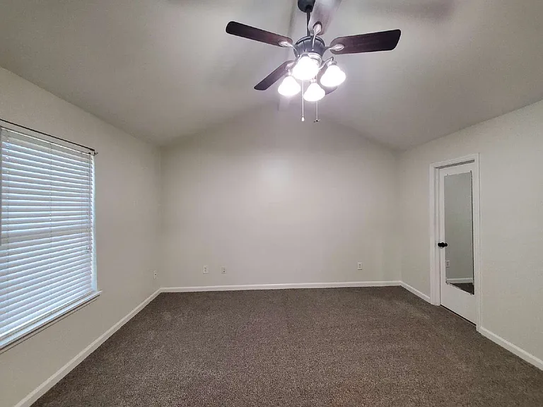 250 Sanders Ferry Rd — Photo 21
