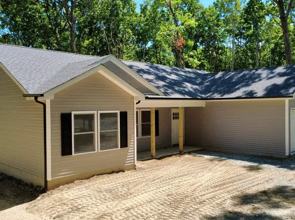 127 Buck Run Dr, Milford, PA 18337
