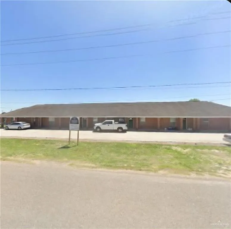 1502 Diamond Ave — Photo 1