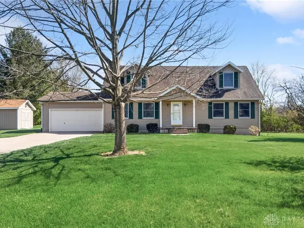 110 Ashbrook Trl, Farmersville, OH 45325