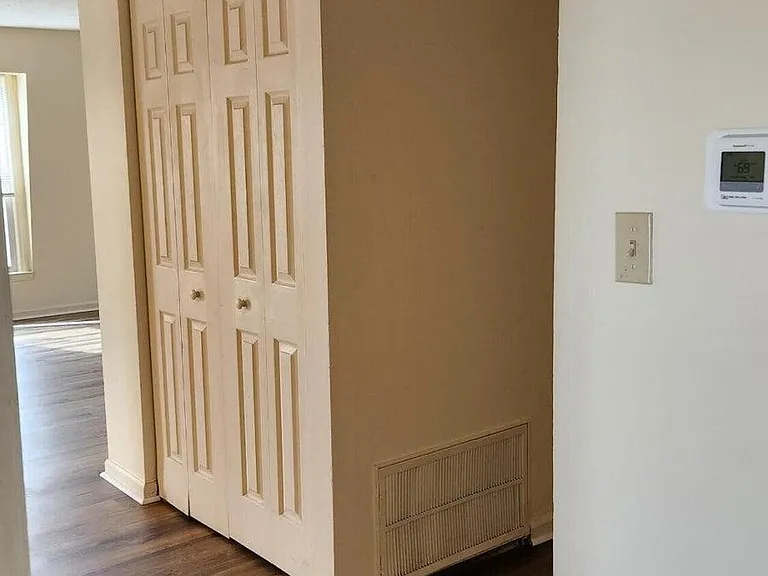 261 Meadowview Dr #3 — Photo 9