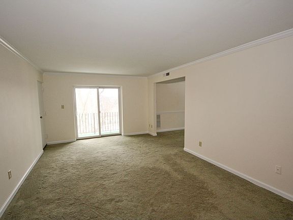 Living Room w/Balcony