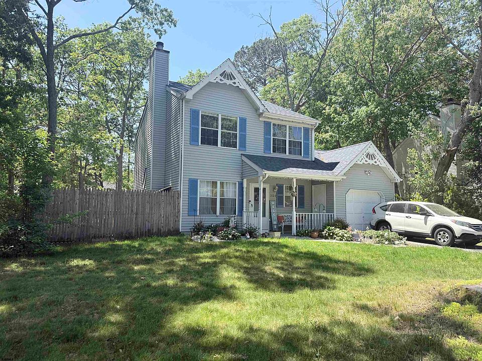 1st image of 306 E Cos Cob Dr