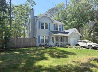 306 E Cos Cob Dr, Galloway, NJ 08205