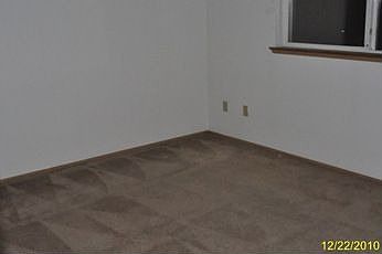 4th image of 4918 61st St NE